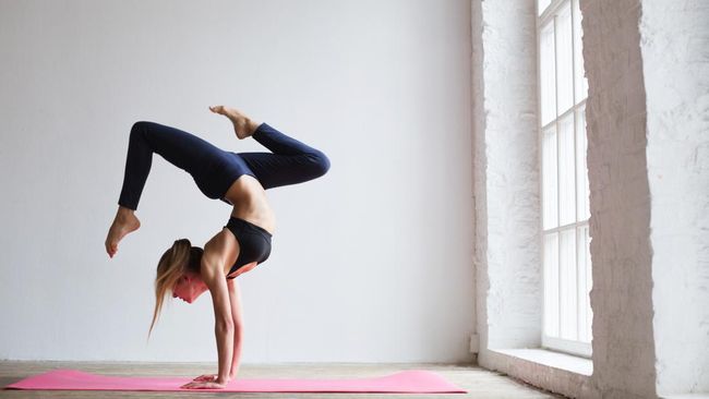 Gerakan Yoga Populer di TikTok, Efektifkah