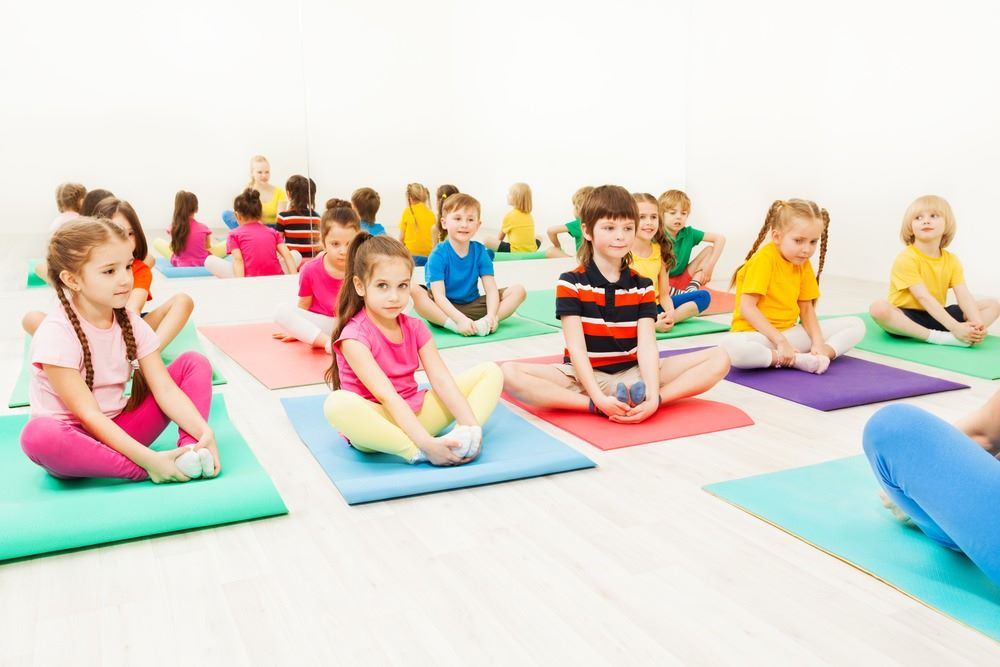 Yoga Anak Sekolah Diusulkan Masuk Kurikulum